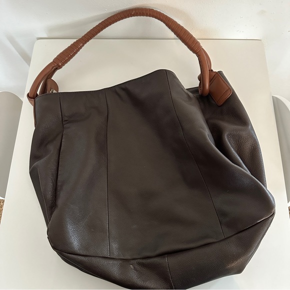 ILI New York Toronto Purse Brown Hobo Tote Genuine Leather Zip Top - Picture 1 of 8